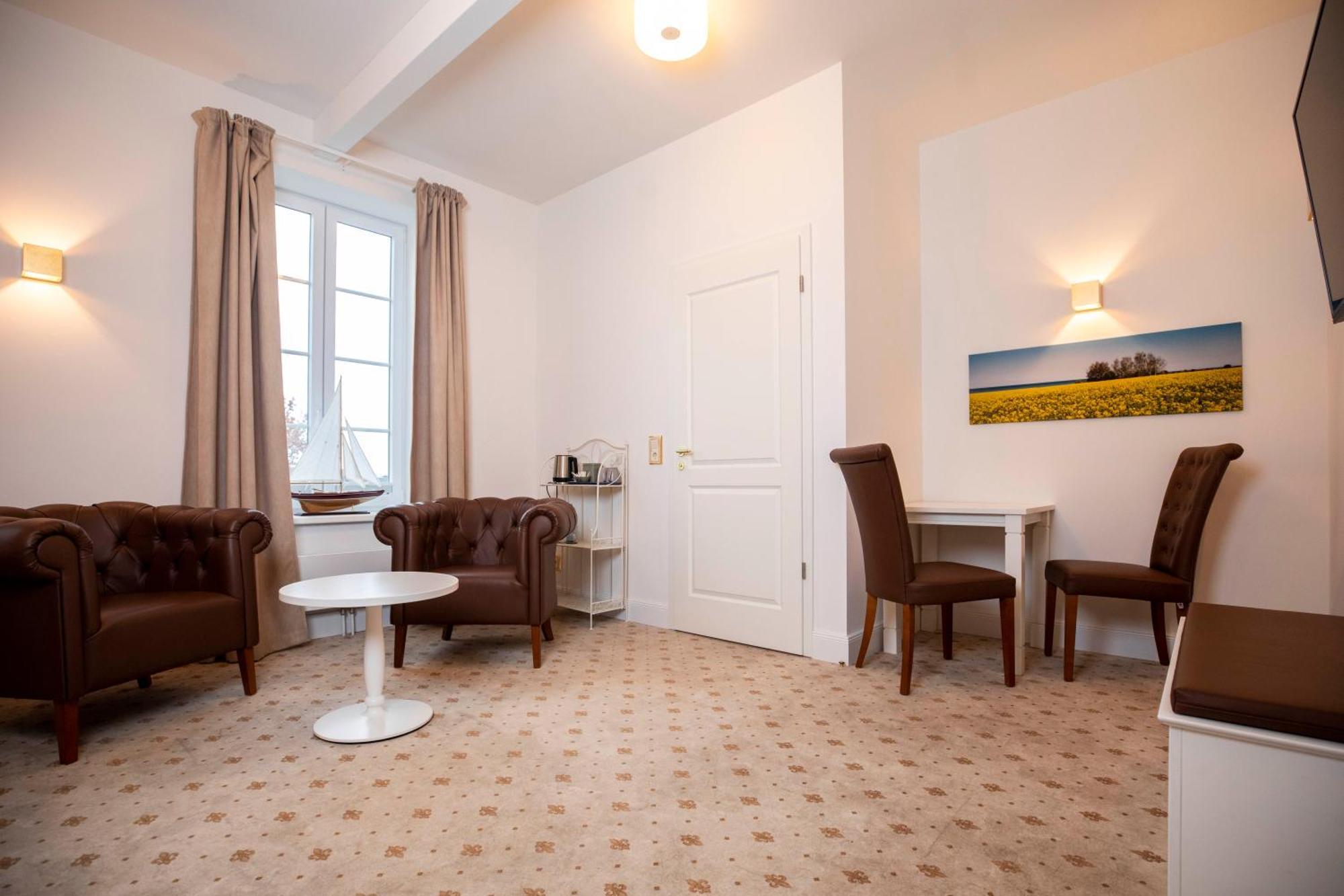 Hotel Villa Tripaldi Schönberg in Holstein エクステリア 写真